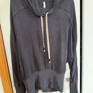 Women’s Free People Movement Gray Hooded Pullover size large
